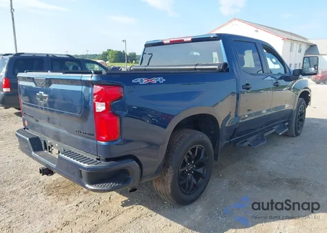 2022 Chevrolet Silverado 1500 Ltd 4Wd Short Bed Custom z USA, uszkodzony, nr VIN 3GCPYBEKXNG194908